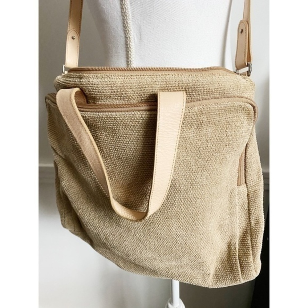 Furla • Tan Woven Vintage Crossbody Messenger Bag - Picture 2 of 9